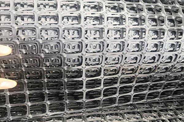 土工格柵的鋪設方法  第5張