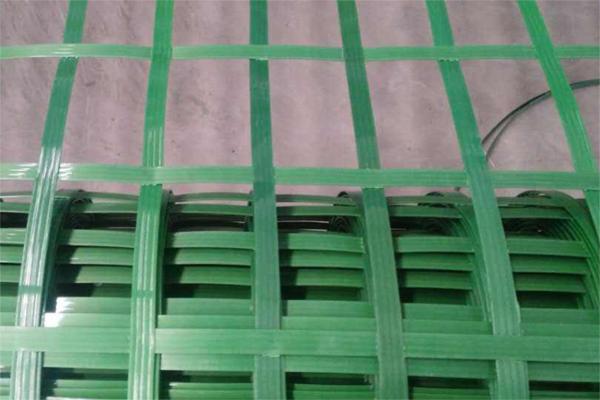 土工格柵的鋪設方法  第6張