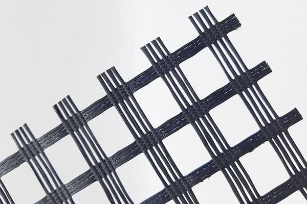 土工格柵搭接寬度究竟對工程有何影響？  第1張