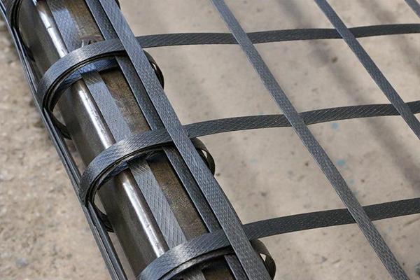 鋼塑土工格柵是不是加筋的  第1張