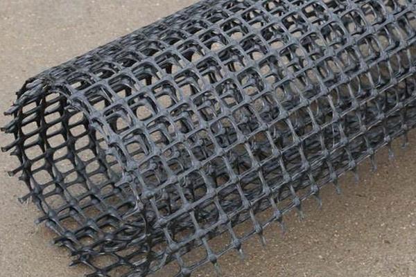 土工格柵是縱向鋪還是橫向鋪  第2張