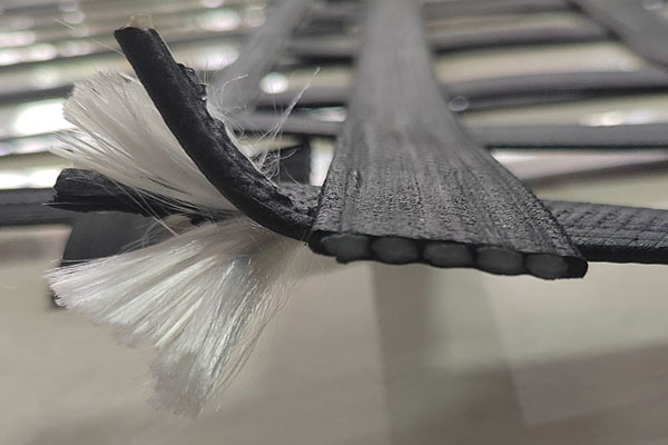 高韌性聚酯紗線集束土工格柵與塑料格柵的區別  第1張